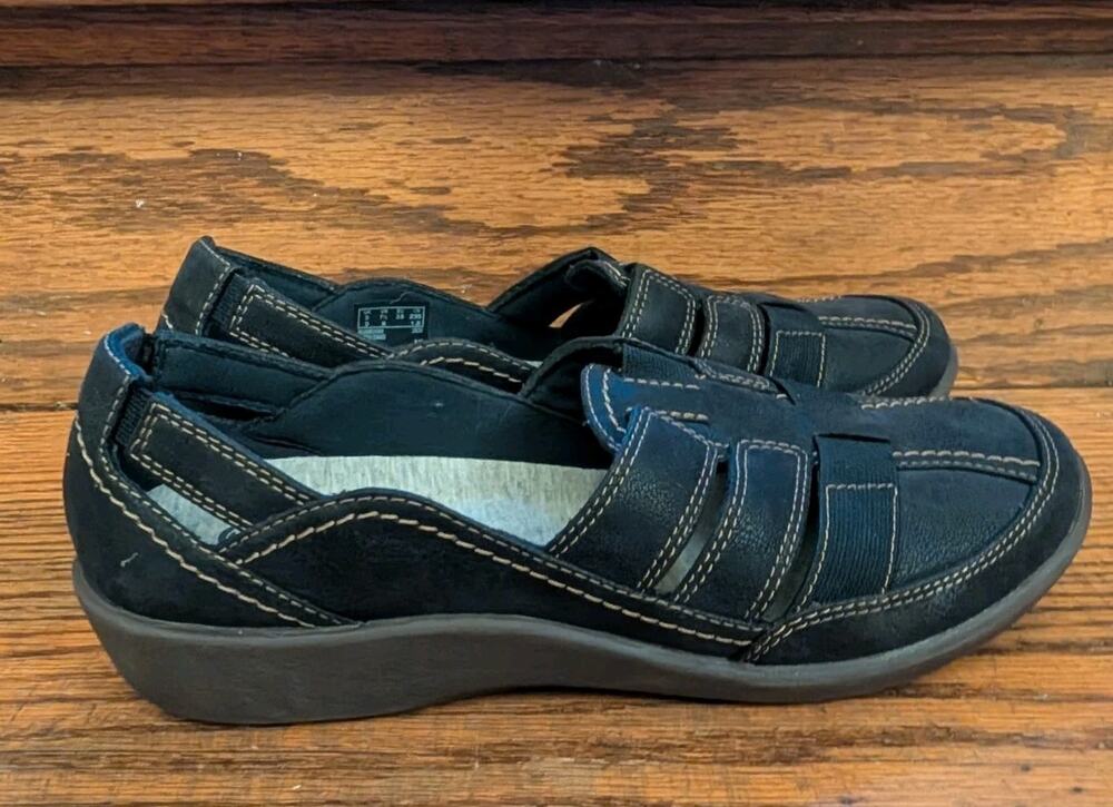 Cloudsteppers by Clarks Navy Women's 7.5 Slip On Comfort Shoes